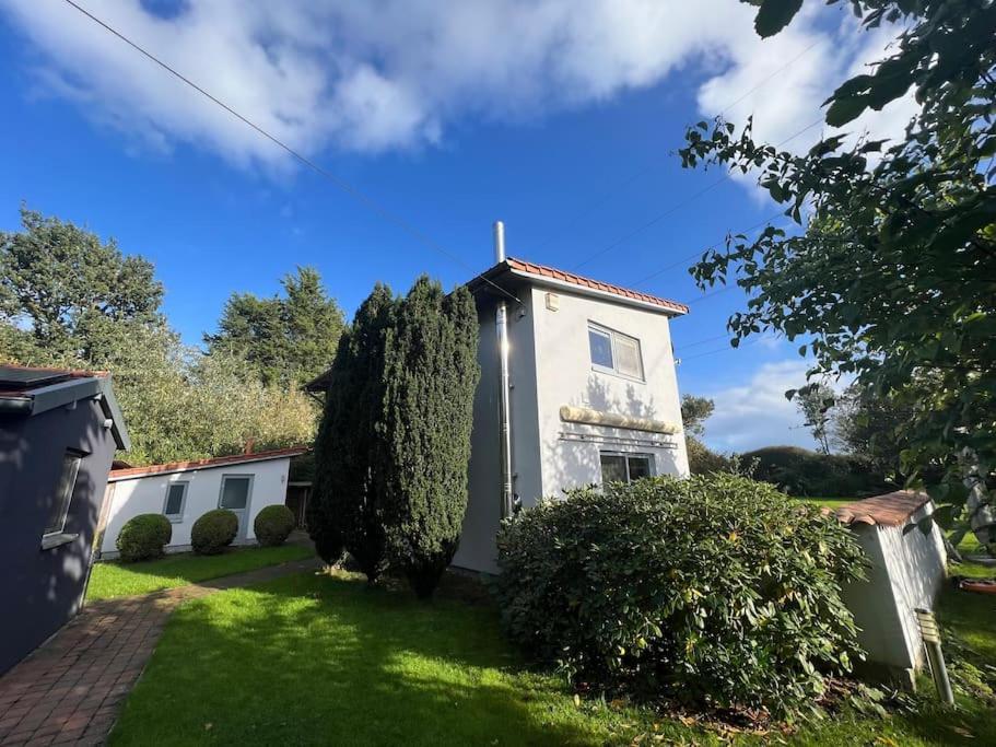 Luxurioeses Ferienhaus Am Ems Jade Kanal Sande Bagian luar foto